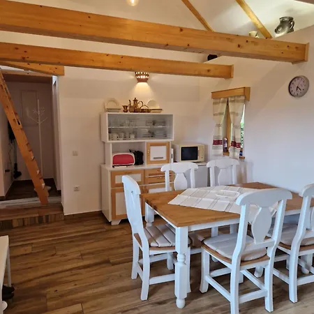 Izba Holiday home